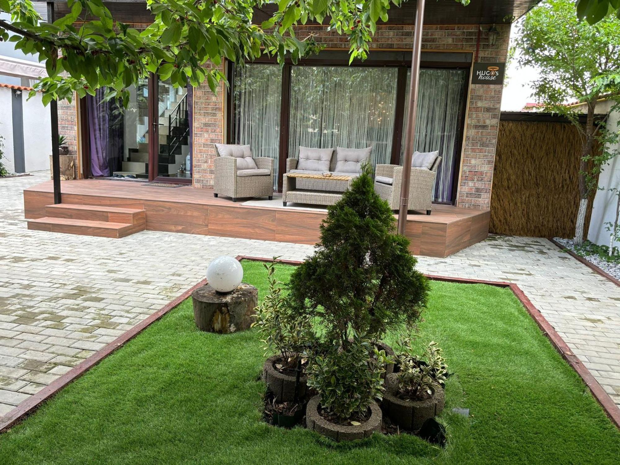 Hugo'S House Villa Costinesti Bagian luar foto